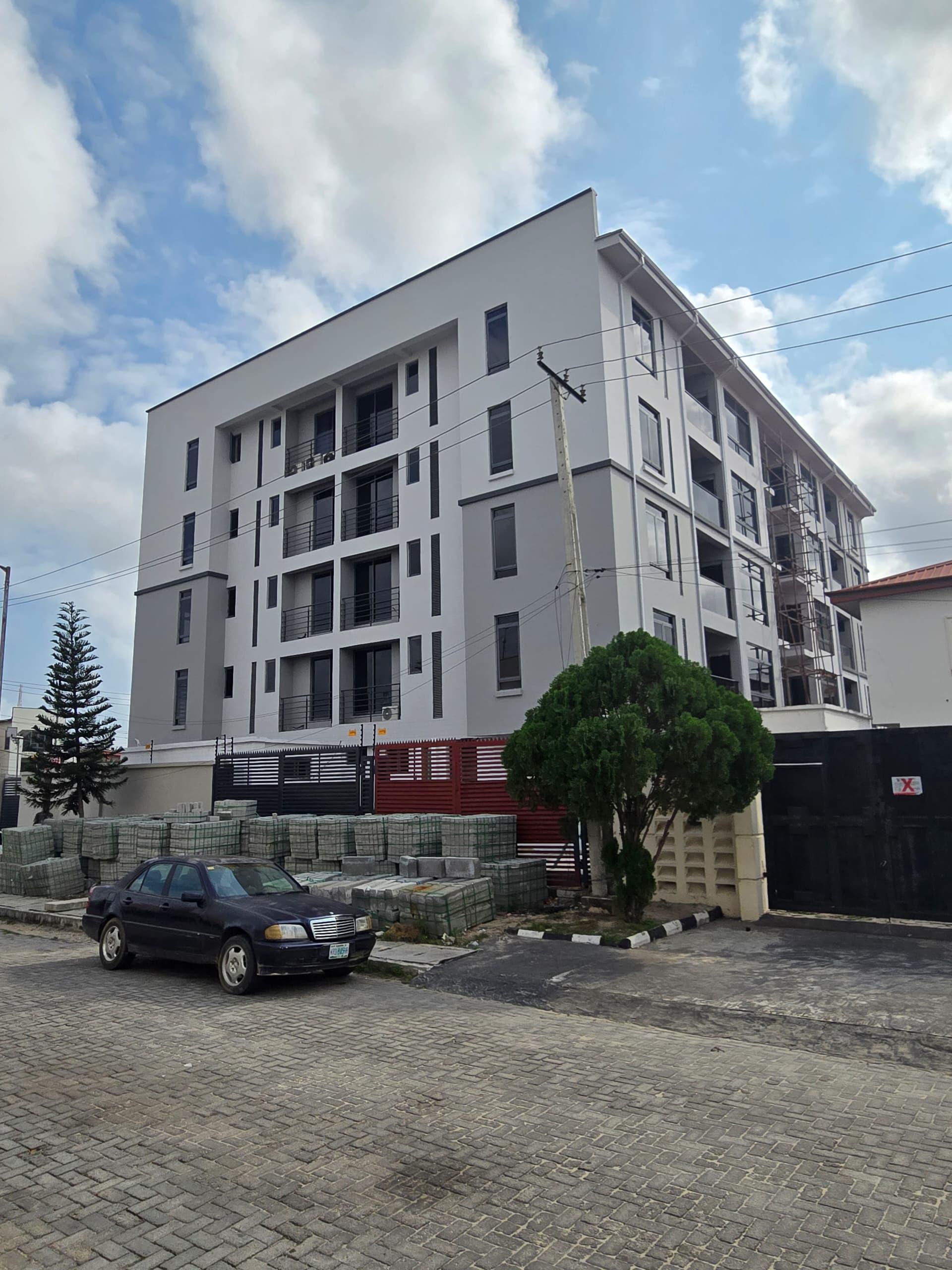 EXQUISITELY FINISHED 3 BEDROOM APARTMENT00.jpeg