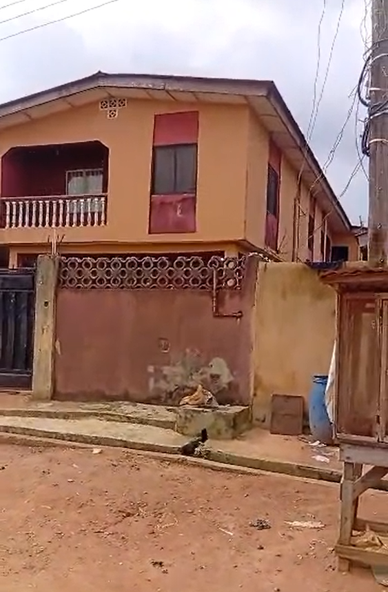 2 spacious 3-bedroom flats for sale in Lagos